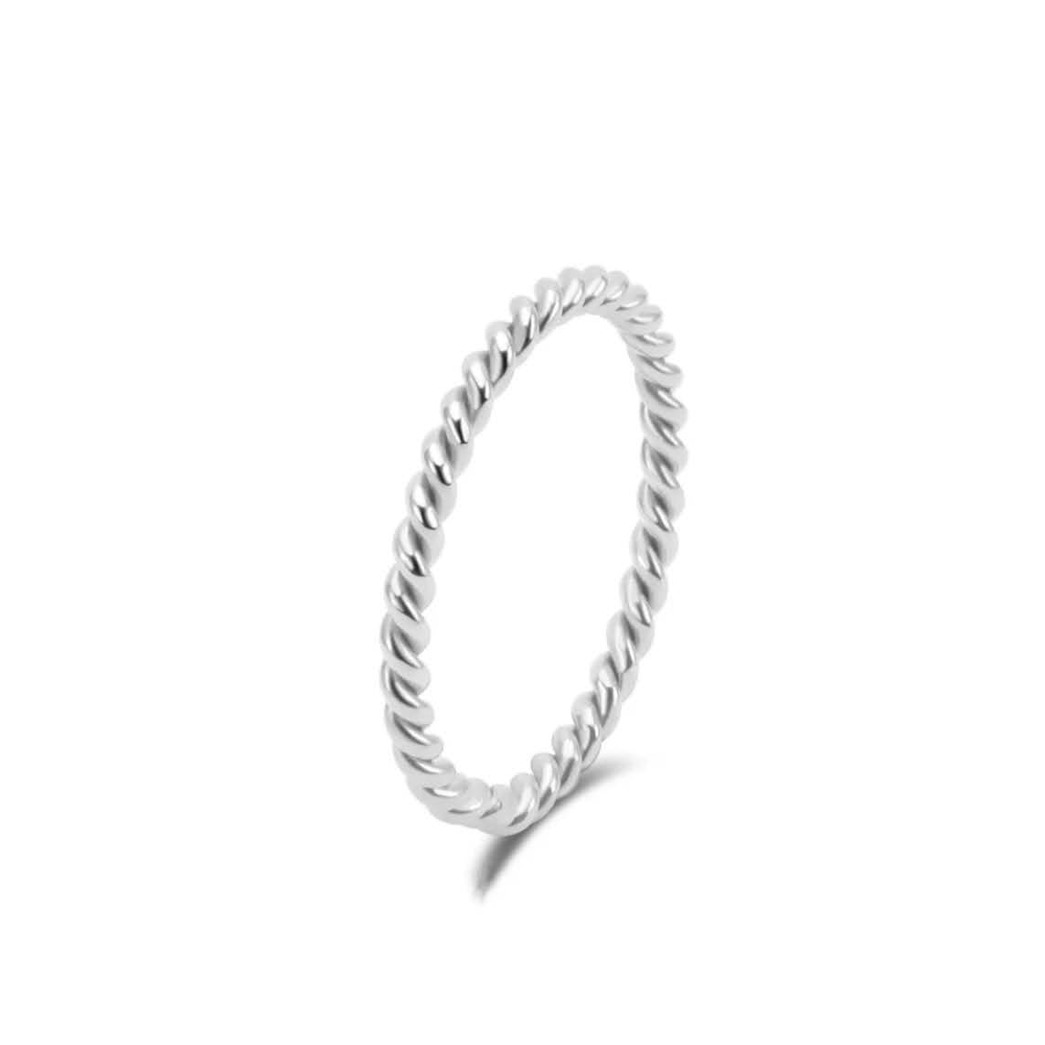 Twist Ring in Silver