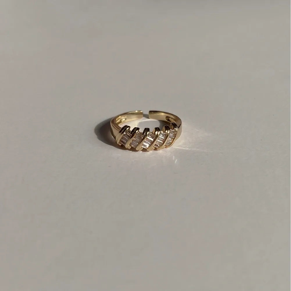 Gemma Ring